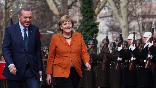 Türkiye Cumhurbaşkanı Recep Tayyip Erdoğan- Almanya Başbakanı Angela Merkel - Sputnik Türkiye