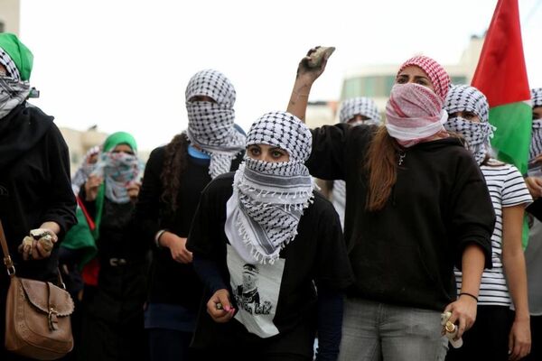 Filistinli direnişçi kadınlar - Sputnik Türkiye