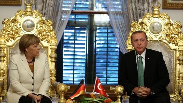 Cumhurbaşkanı Recep Tayyip Erdoğan ve Almanya Başbakanı Angela Merkel - Sputnik Türkiye