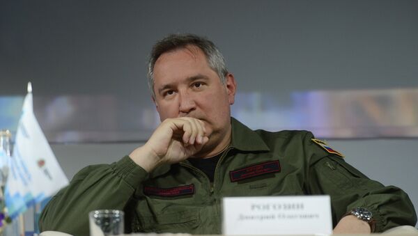 Rusya’nın savunmadan sorumlu Başbakan Yardımcısı Dmitriy Rogozin - Sputnik Türkiye