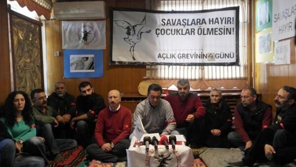 Alevi Bektaşi Federasyonu açlık grevinde - Sputnik Türkiye