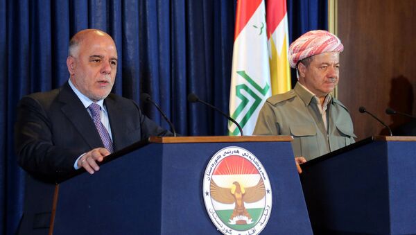 Irak Başbakanı Haydar El İbadi ve IKBY Başkanı Mesud Barzani - Sputnik Türkiye