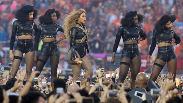 Beyonce'nin Super Bowl şovu - Sputnik Türkiye