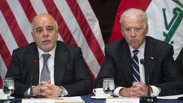 ABD Başkan Yardımcısı Joe Biden ve Irak Başbakanı Haydar İbadi - Sputnik Türkiye