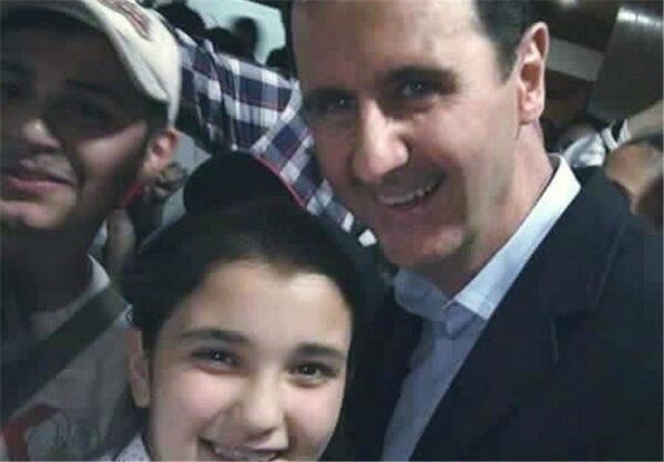 Suriye Devlet Başkanı Beşar Esad ile selfie - Sputnik Türkiye