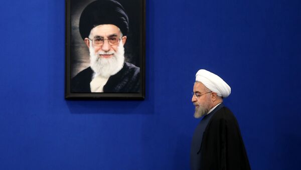 İran Cumhurbaşkanı Hasan Ruhani- Dini lider Ayetullah Ali Hamaney  - Sputnik Türkiye