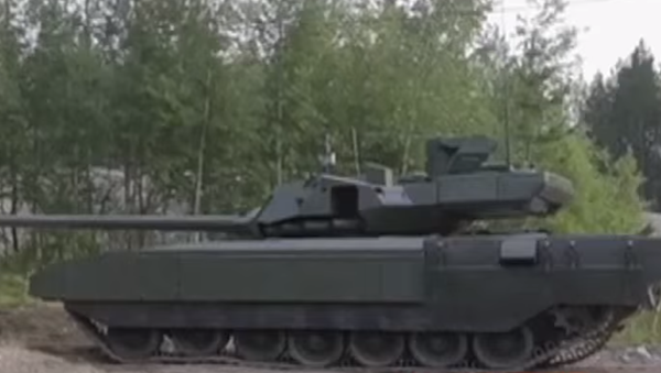 Seri üretimine başlanılan Armata T-14 tanklarının ilk partisi testlere başladı. Gelecek yıl Rus Silahlı Kuvvetleri'ne testleri başarıyla tamamlayan 100 tank tahsis edilecek. - Sputnik Türkiye