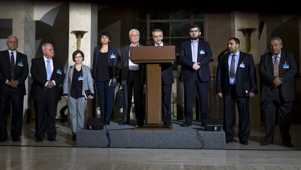 Yüksek Müzakere Konseyi (HNC): Esad el Zubi, George Sabra, Muhammed Alluş - Sputnik Türkiye