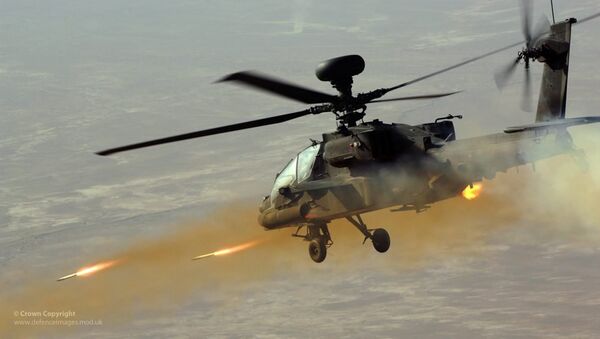 Apache helikopteri - Sputnik Türkiye