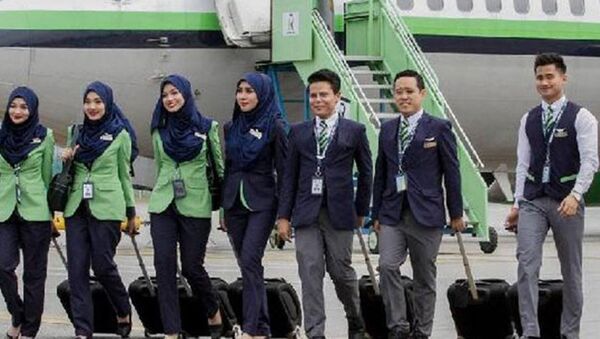 Malezya'nın ilk İslami havayolu şirketi Rayani Havayolları uçuşları, ülkenin havacılık otoritesi tarafından durduruldu. - Sputnik Türkiye