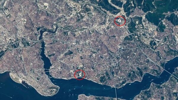 Amerikan Ulusal Havacılık ve Uzay Dairesi (NASA), İstanbul Boğazı'nın uzaydan çekilmiş görüntülerini yayınladı. - Sputnik Türkiye
