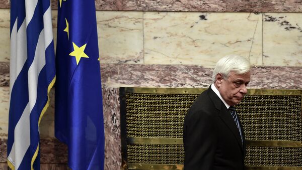 New Greek President Prokopis Pavlopoulos arrives for his swearing in ceremony at parliament in Athens on March 13, 2015 - Sputnik Türkiye