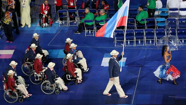 Rus takımı Londra'daki Paralimpik Oyunları'nın açılış töreninde. - Sputnik Türkiye
