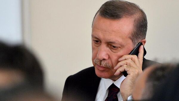 Recep Tayyip Erdoğan - telefon - Sputnik Türkiye