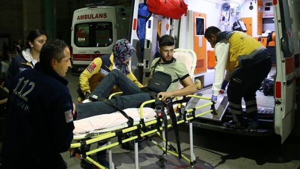 Yaralı 62 Peşmerge tedavi için Türkiye'ye getirildi - Sputnik Türkiye