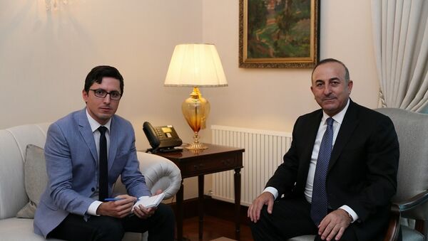 Dışişleri Bakanı Mevlüt Çavuşoğlu, Sputnik Türkiye muhabiri Hüseyin Hayatsever’in sorularını yanıtladı. - Sputnik Türkiye