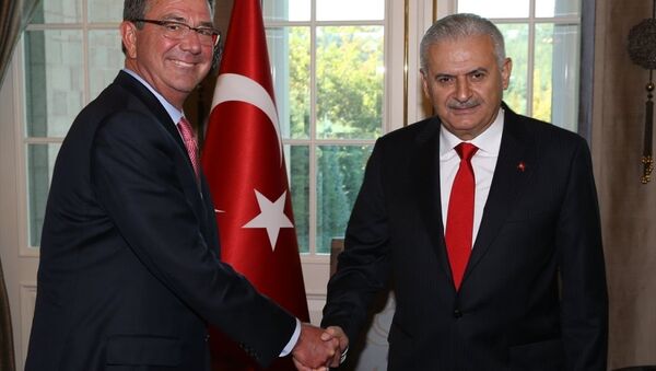 Türkiye Başbakanı Binali Yıldırım-ABD Savunma Bakanı Ashton Carter - Sputnik Türkiye