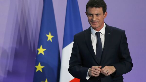 French Prime Minister Manuel Valls attends a news conference during an Interministerial Committee on Disability, in Nancy, France, December 2, 2016. - Sputnik Türkiye
