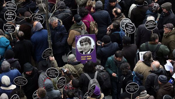 Hrant Dink öldürülüşünün 10. yılında anılıyor - Sputnik Türkiye