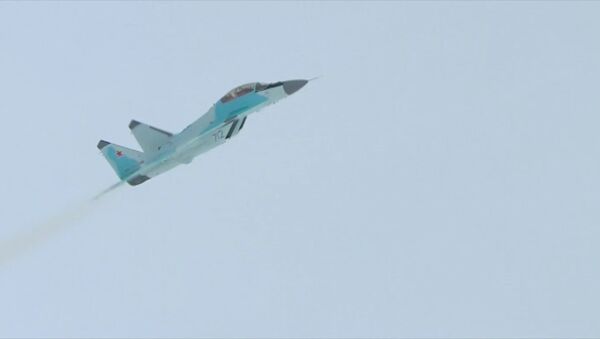 Rusya’nın yeni nesil savaş uçağı MiG-35’in ilk test uçuşu yapıldı - Sputnik Türkiye