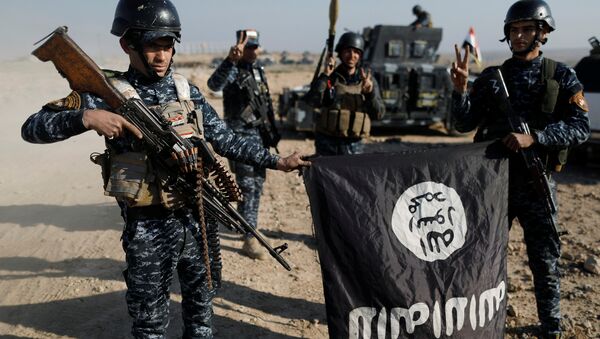 Musul'da IŞİD ile savaşan Irak federal polis güçleri - Sputnik Türkiye
