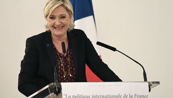 Fransız aşırı sağcı lider Marine Le Pen - Sputnik Türkiye