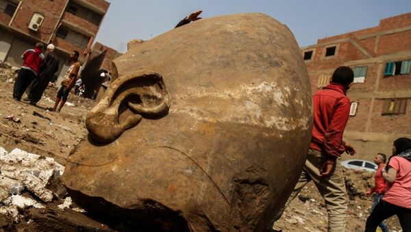 Mısır'da 3 bin 300 yıllık heykeller bulundu - Sputnik Türkiye
