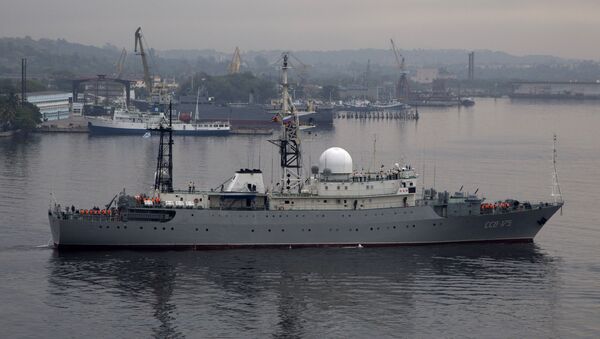 Rus istihbarat gemisi Viktor Leonov - Sputnik Türkiye
