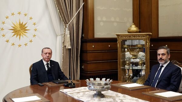 Cumhurbaşkanı Recep Tayyip Erdoğan-Milli İstihbarat Teşkilatı (MİT) Müsteşarı Hakan Fidan - Sputnik Türkiye