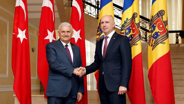Başbakan Binali Yıldırım ve Moldovalı mevkidaşı İgor Dodon - Sputnik Türkiye