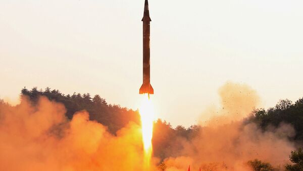 Kuzey Kore'den yeni balistik füze denemesi - Sputnik Türkiye