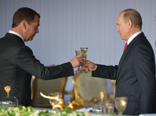 Rusya Başbakanı Dmitriy Medvedev- Rusya Devlet Başkanı Vladimir Putin - Sputnik Türkiye