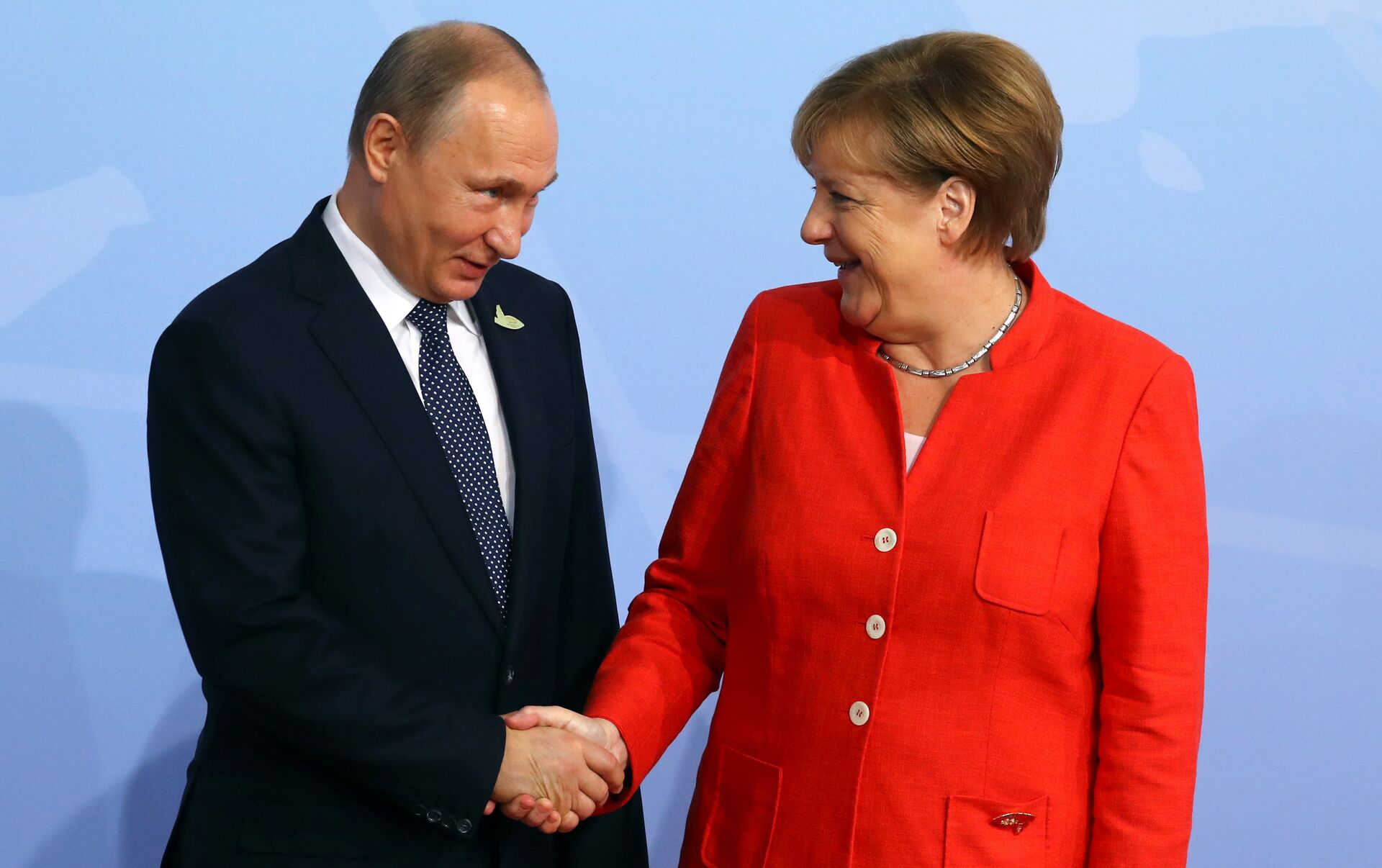 Путин И Меркель Милые Фото