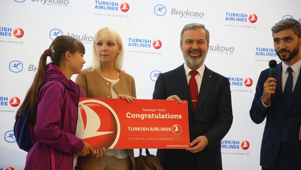 THY'den 1 milyonuncu Moskova-Türkiye yolcusuna sürpriz - Sputnik Türkiye