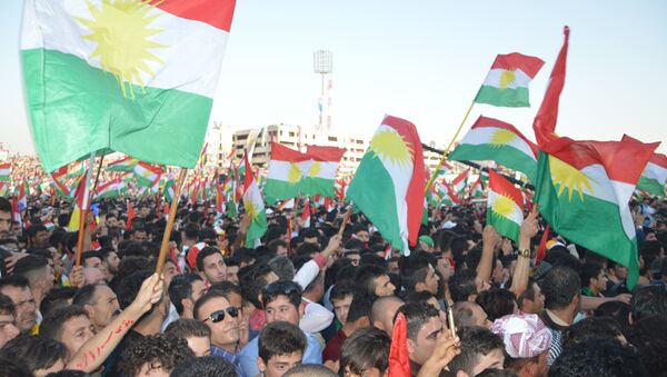 Irak Kürt Bölgesel Yönetimi'nin (IKBY) başkenti Erbil'de bağımsızlık referandumuna destek mitingi yapıldı. - Sputnik Türkiye