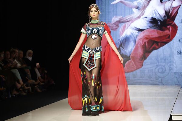 Beyrut'ta Suriyeli moda tasarımcısının defilesi - Sputnik Türkiye