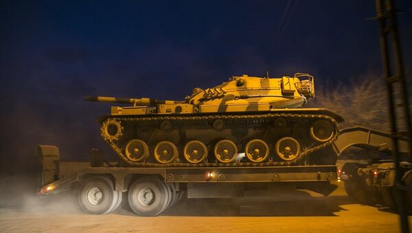 Suriye sınırına tank sevkıyatı - Sputnik Türkiye