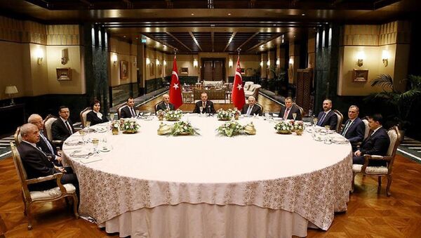 Cumhurbaşkanı Recep Tayyip Erdoğan yasama, yürütme ve yargı organlarının temsilcileriyle yemekte bir araya geldi. - Sputnik Türkiye
