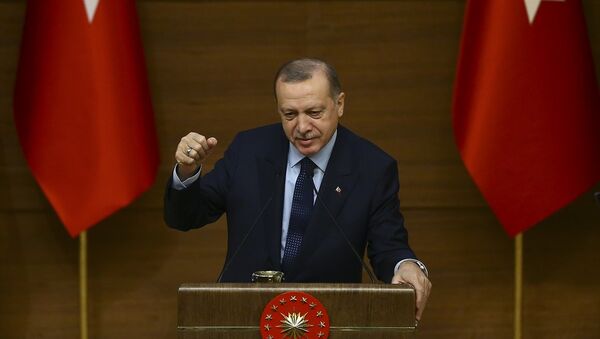 Cumhurbaşkanı Recep Tayyip Erdoğan, Cumhurbaşkanlığı Külliyesi'nde 45. Muhtarlar Toplantısı'na katıldı. - Sputnik Türkiye