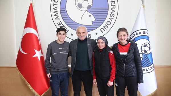 Rize Yeşilçay Spor Kulübü Başkanı İdris Ocak - Sputnik Türkiye