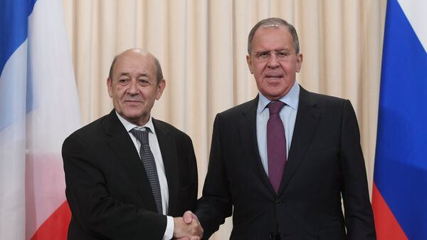 Rusya Dışişleri Bakanı Sergey Lavrov-Fransa Dışişleri Bakanı Jean-Yves Le Drian - Sputnik Türkiye