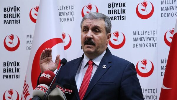 Büyük Birlik Partisi (BBP) Genel Başkanı Mustafa Destici - Sputnik Türkiye