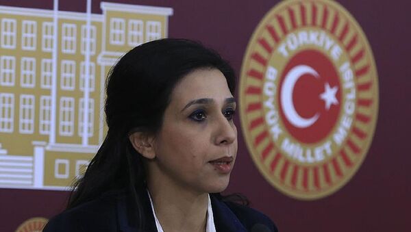 CHP İstanbul Milletvekili Gülay Yedekci - Sputnik Türkiye