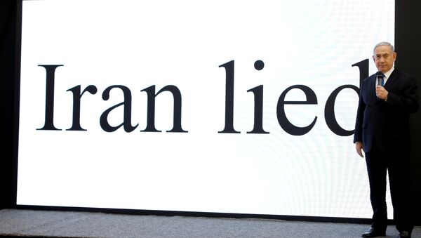 Netanyahu, 'ellerindeki belgelerin İran'ın tüm dünyaya yalan söylediğini kanıtladığı' iddiasında ısrar etti. - Sputnik Türkiye