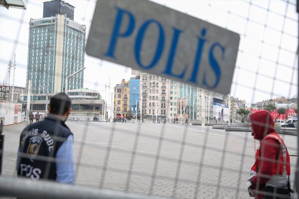 Taksim Meydanı, 1 Mayıs, Polis - Sputnik Türkiye