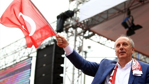 CHP'nin Cumhurbaşkanı adayı Muharrem İnce, Samsun'da miting yaptı - Sputnik Türkiye