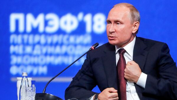 Vladimir Putin, St. Petersburg Uluslararası Ekonomik Forumu (SPIEF) - Sputnik Türkiye