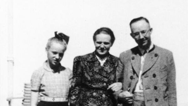 Heinrich Himmler with wife and daughter Gudrun - Sputnik Türkiye