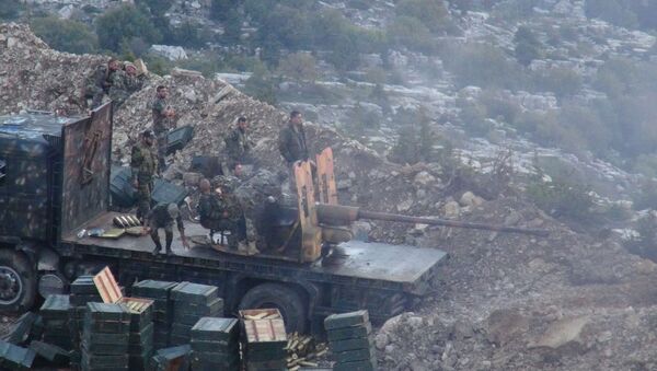 Suriye ordusundan Lazkiye’deki terör yanlılarına gece operasyonu - Sputnik Türkiye