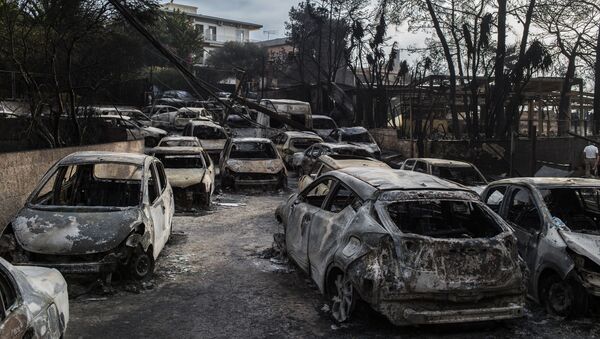 Yunanistan’ın Güney ve Doğu kısmında devam eden yangınlar, üke için son on yıl içinde en büyük yangın oldu. - Sputnik Türkiye